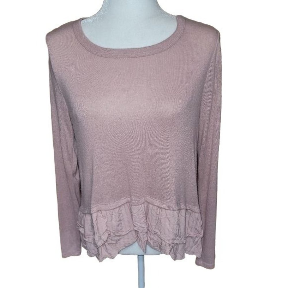 Le Lis Women's Sz Small Pretty Pink Ruffled Top Made in the USA